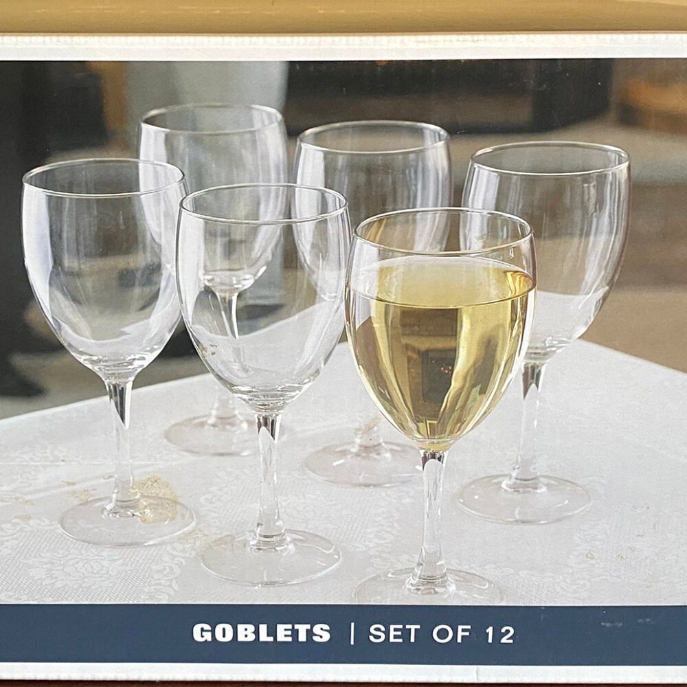 Home Essentials Set of 12 Goblets New Everyday Basics 10.5 Ounce All Purpose